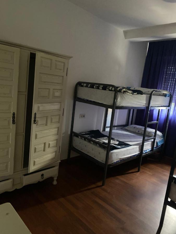 Albergue Pension Flavia Padrón Esterno foto