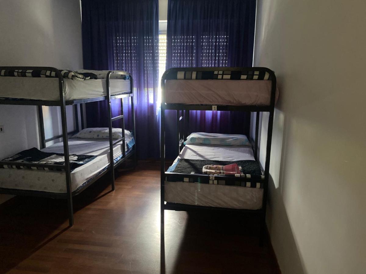 Albergue Pension Flavia Padrón Esterno foto